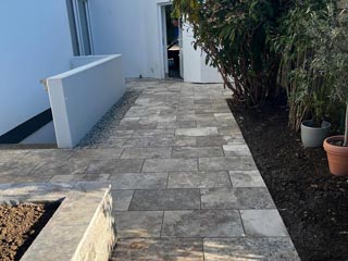 Neue Terrassenfliesen Naturstein München